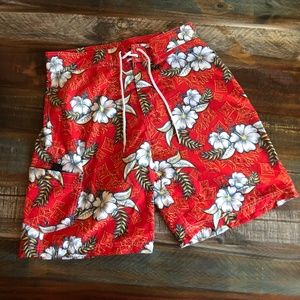 NWOT- Men’s Board Shorts